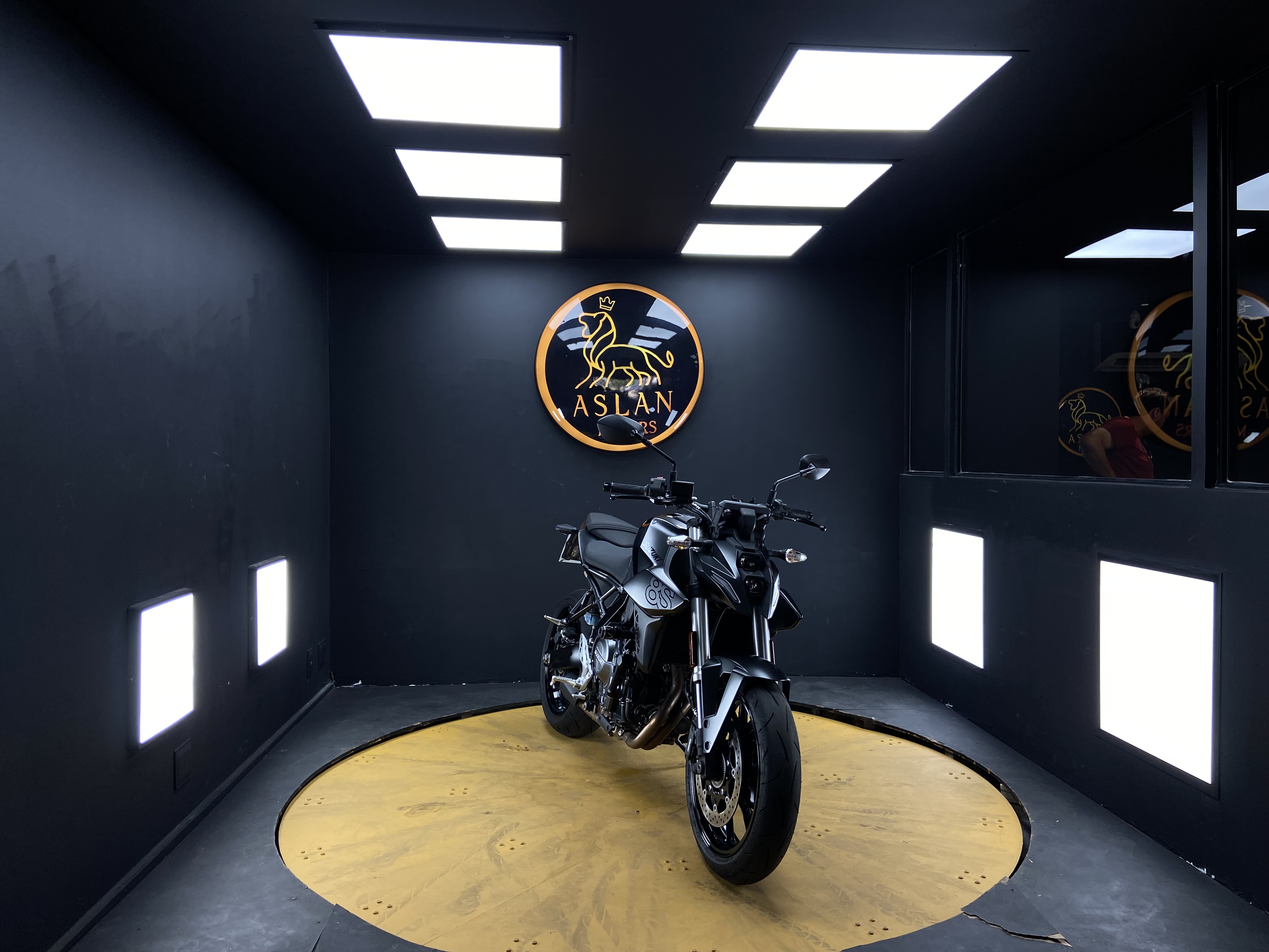 Suzuki GSX-8S