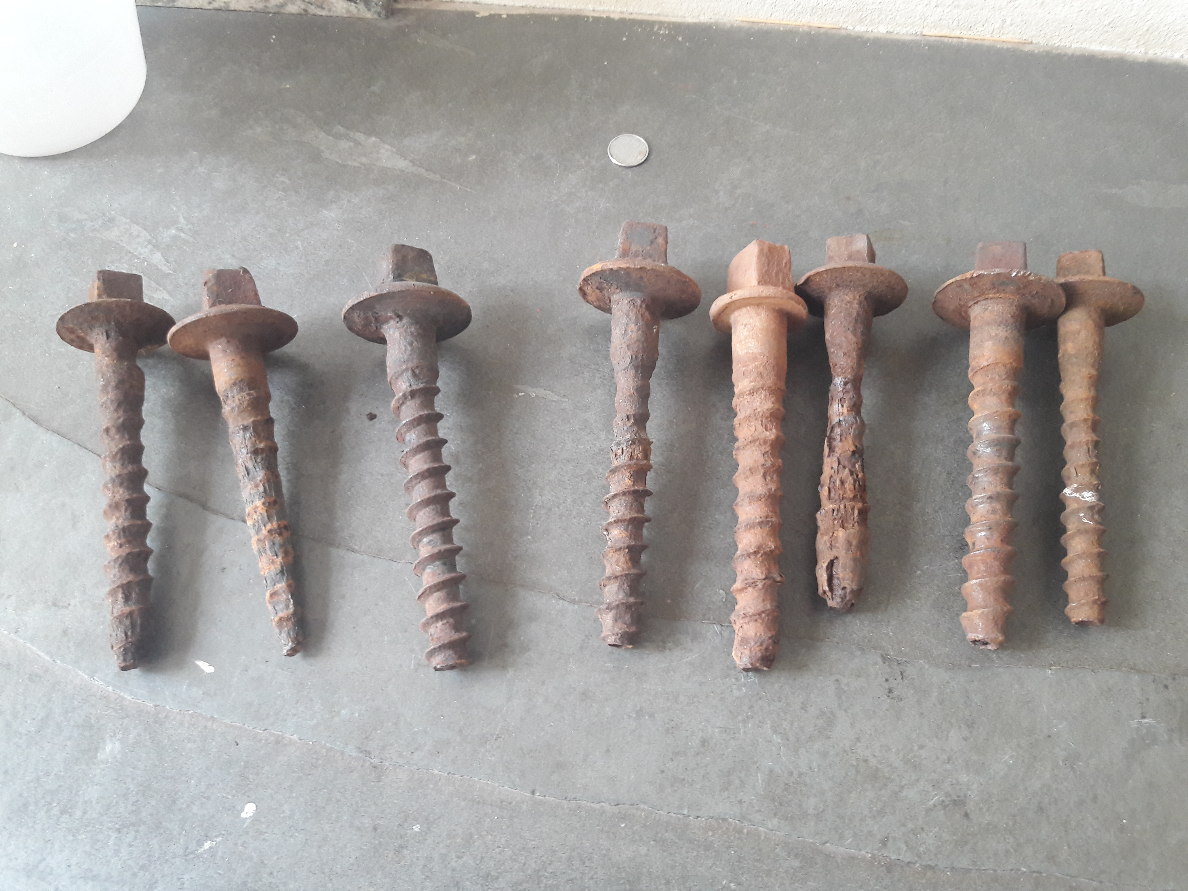 Antigo parafuso dormente linha de trem